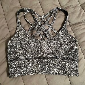Lululemon bra size 6